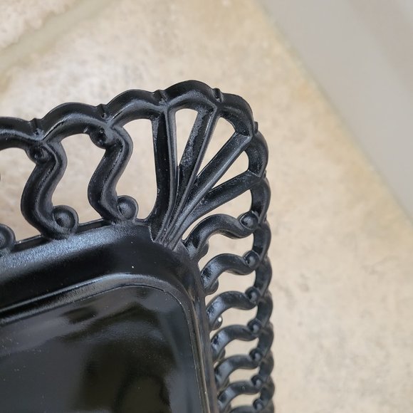 Westmoreland Black Amethyst Glass Square Plate - Picture 9 of 12